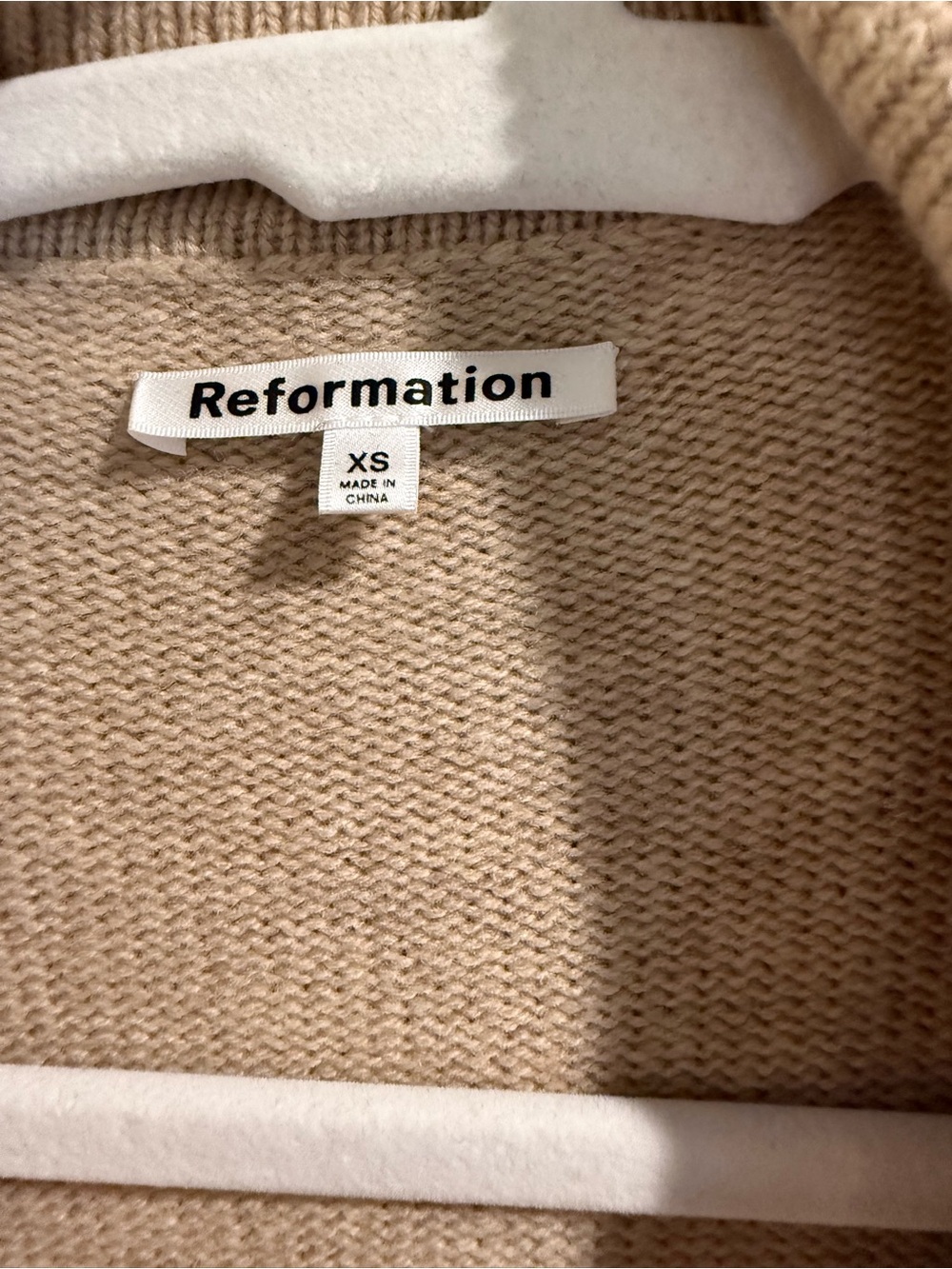 XS Reformation Beige Button-Up Knit cardigan - Picture 4 of 4
